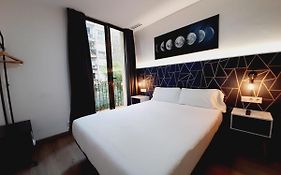 Hostal Laia By Gaiarooms